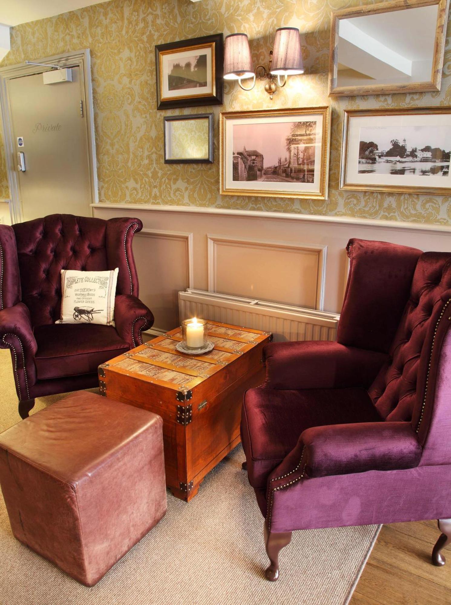 Flower Pot Hotel Sunbury-on-Thames Buitenkant foto