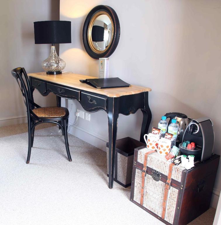Flower Pot Hotel Sunbury-on-Thames Kamer foto